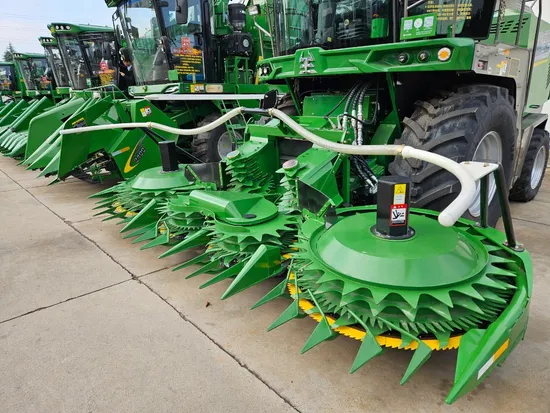Powerful Agricultural Machinery for Effective Green Fodder Harvesting