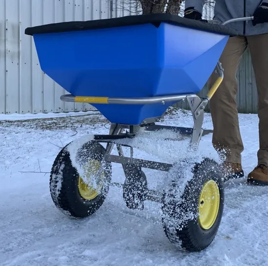 High Quality Material Standard Fertilizer Snow Melter Lawn Landscape Spreader