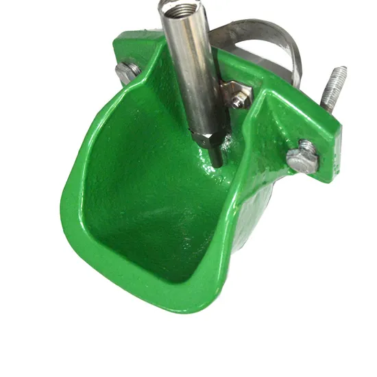 Easy to Install Water Drinking Bowl Iron Waterer Tj-S2 Weight 2.0kg Drinker Hardness Waterer