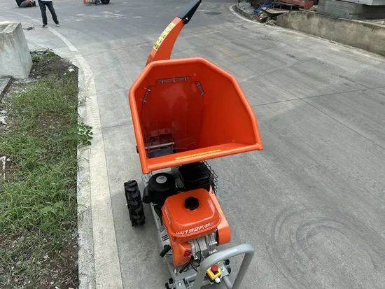 China Wenovus Wns203 Gasoline Branch Crusher 10kw Engine Wood Chipper Powerful Home Branch Shredder Compact Garden Wood Chipper