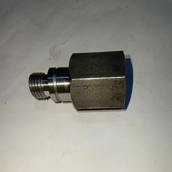 High Precision Joint Fittings Automotive Parts M14h-Zg3/8 Thread Coupling