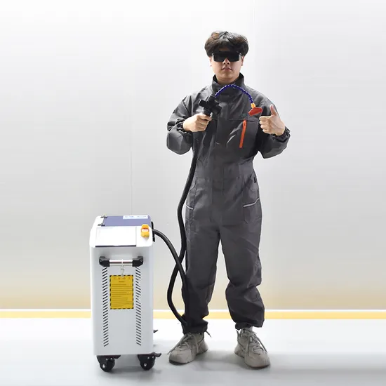 Portable 100W 200W 300W Pulse Laser Cleaning Machine for Wood Metal