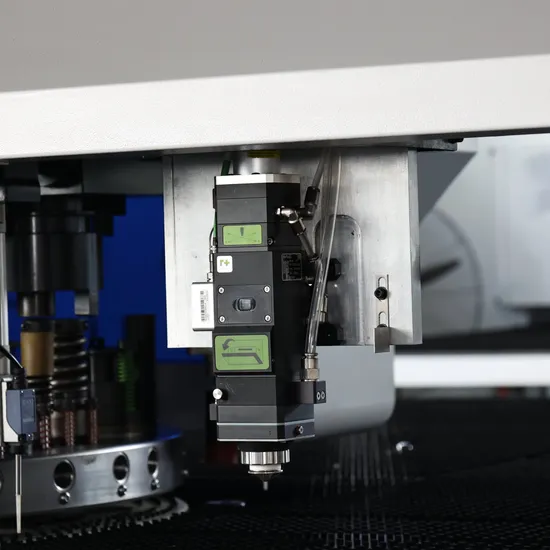 2 Repositioning Cylinders Superior Reliability CNC Turret Punch Press for Metal Sheet with Laser Engraver Function