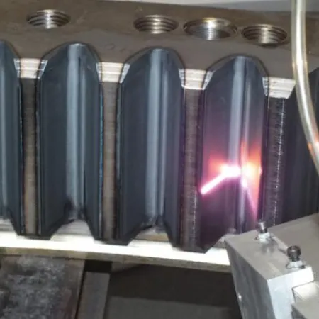 1500W 3000W 6000W Laser Hardening Equipment Paired with Motion Systems to Process Mechanical Gears