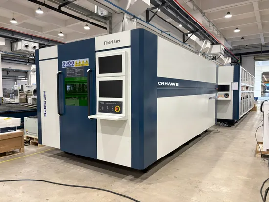 High Cutting Efficiency Hlb Series 3015 Double Table Fiber Laser Cutting Machine