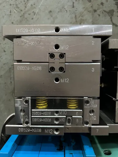 Automobile Mold Custom Series Plastic Interior System Components Injection Service