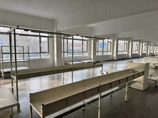 Versatile Sewing Machine Table Designed for Industrial Use