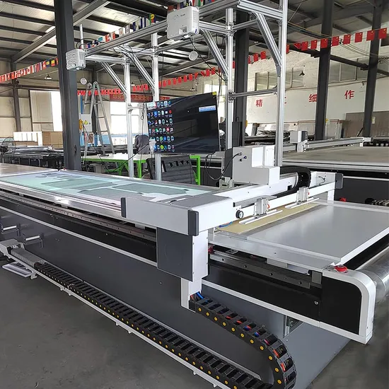 Cutting of Ladies Men′s Pants & Trousers Digital Cutter Machine with Rotary Knife