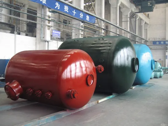 Chemical Equipment Glass-Lined Closed Tank /Horizontal Type Distilling Reaction Mixing Storage Tank 6300L