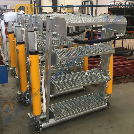 Movable Folding Stairs for Road Tanker Platform in Petroleum Depot