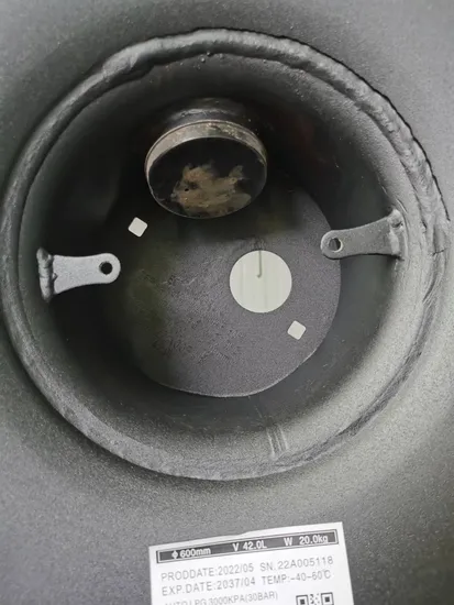 LPG Tire Cylinders 51L LPG Tire Bottle 580mm Wall Thickness Industrial Use 180mm Height