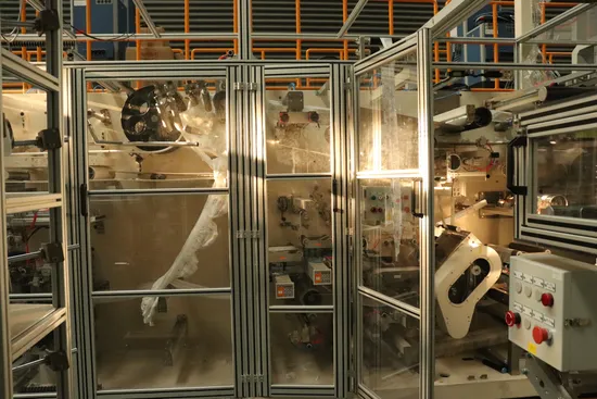 Customizable Full Servo Baby Pull-up Pants Manufacturing Machine