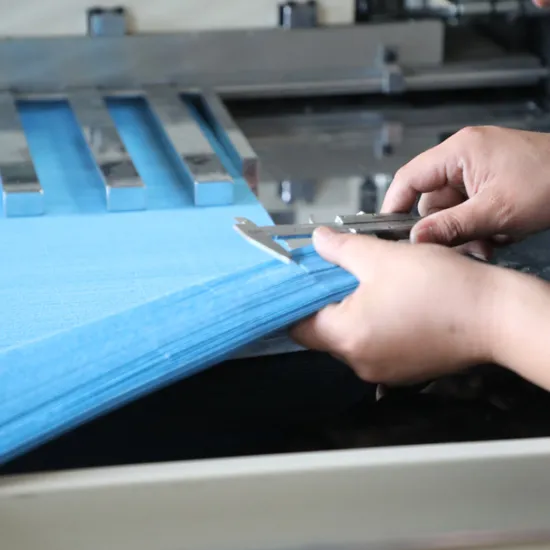 Easy to Operate Full Auto CNC Knife Paper Pleating Machine