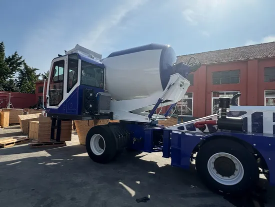 Self-Loading Concrete Mixer Truck Engine Customizable 2600L (2600-4500L)