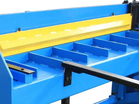 Q01-1.6X1320b Manual Treadle Guillotine Shear Sheet Metal Guillotine Shears