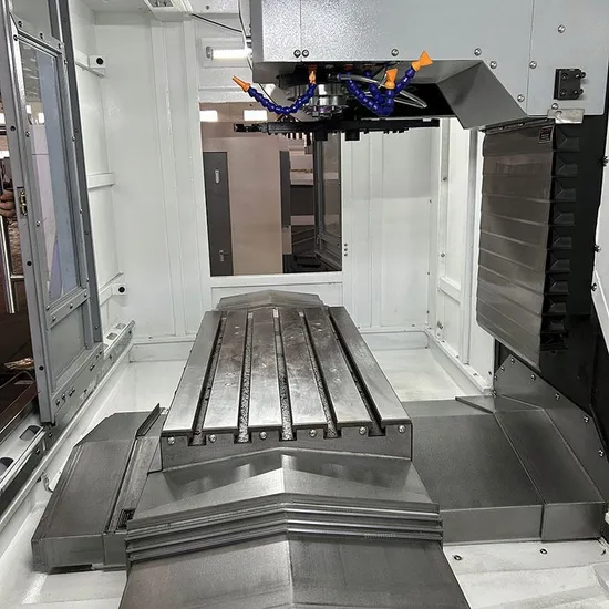 High Degree of Automation Adopt Taiwan Knife Library Jtvc650L Machining Center