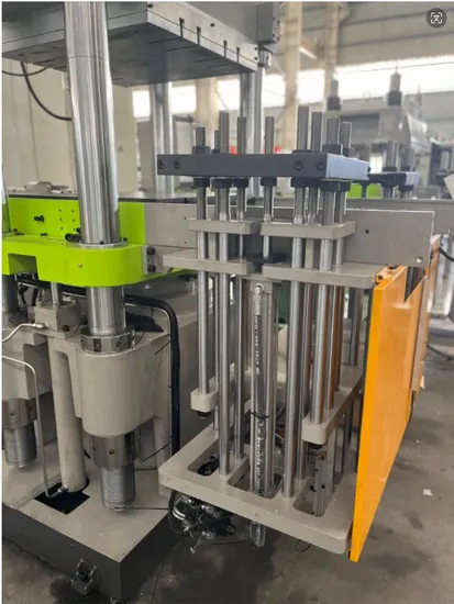 Automatic 200/300/400t Rubber Vulcanizing Machine Rapid Production Capacity Injection Molding Machinery