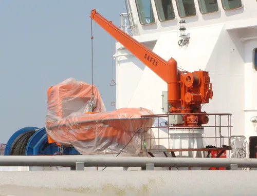 Totally Enclosed Lifeboat a Electric Arm Life Boat Davit
