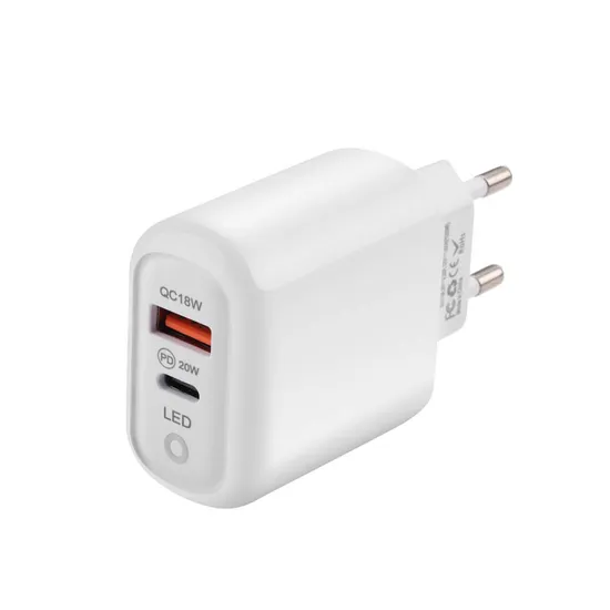 Wistar QC18W 2ports Fast Charge Good Quality White PVC Shell Smartphone Charger