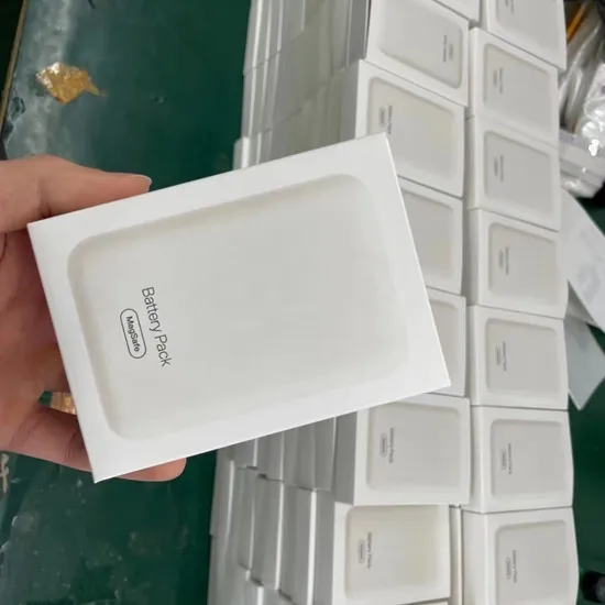 Magnetic Power Bank Treasure for a Pple