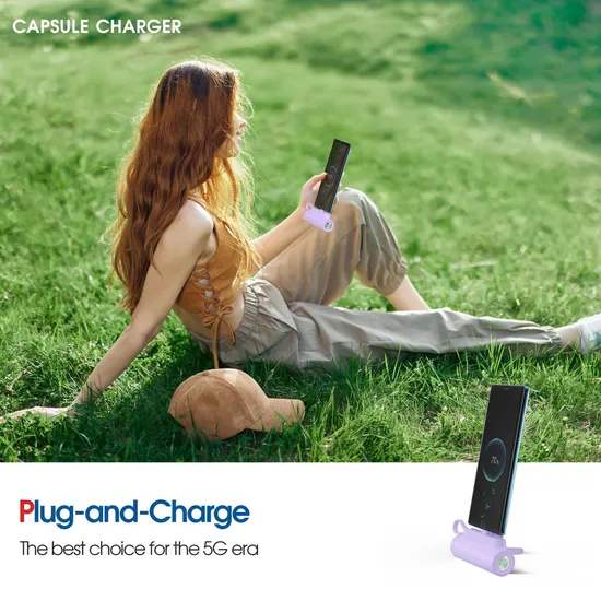 Mobile Power Charging Treasure Watch Charging with Cable Two-Way Fast Charging Portable