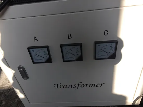 Elevated Voltage Transformer for Laboratory Equipment