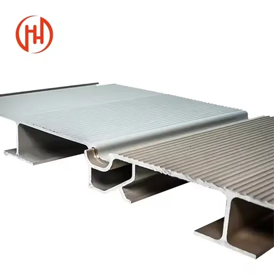 Customized Outdoor Decking Flooring Waterproof Wood Grain Aluminum Profiles Aluminum Decking