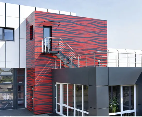 Wooden Texture Dibond 1220X2440mm 4mm Pvdfaluminum Composite Panel for Exterior Wall Cladding Fabricado En China