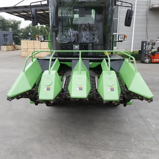 4 Wd, Cabin with A/C Corn Harvester