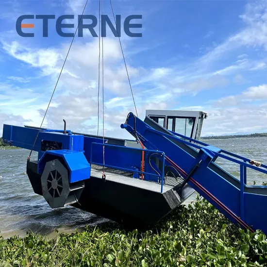 Water Hyacinth Remover Aquatic Lettuce and Soldier Harvesting Equipment Boat