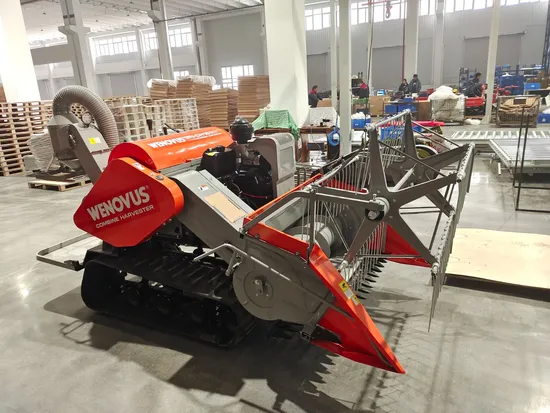 Wn-CH15 Chinese Mini Track Combine Harvester Agricultural Machinery Diesel Engine Rice and Wheat Harvester Crawler Harvester