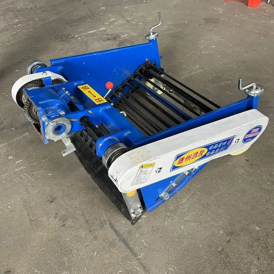 Low Energy Consumption Design 4UC-70 0.14-0.27ha/H Self Propelled Potato Harvester