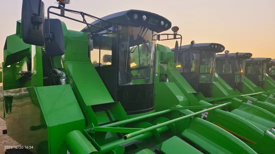 Reversing Camera Optional Easy Use Small and Large Power Crawler Type 2-4 Row Corn Harvester