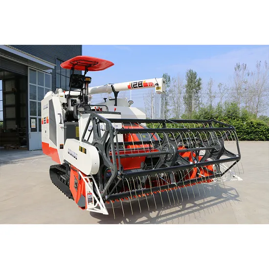 Harvesting Machine 4lz-7.0 120HP Combine Harvester
