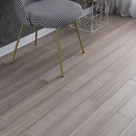 Professional AC3/AC4/AC5 Click Lock MDF/HDF 8mm-12mm Home Decoration Solid Wood Laminate Wooden Flooring