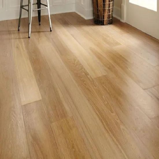 Selected Oak Engineered Wood Flooring/Hardwood Flooring/Parquet Flooring with Various of Seizes and Colors