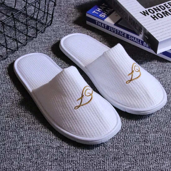 White Disposable Bathroom Waffle Slippers for Hotels