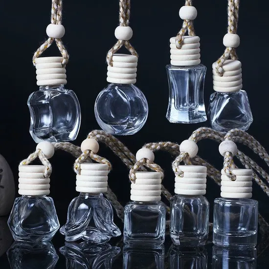 Mini Round 8ml 10ml 12ml Air Freshener Empty Diffuser Glass Bottle Cube Hanging Car Perfume Diffuser Bottle Essential Oil Diffuser