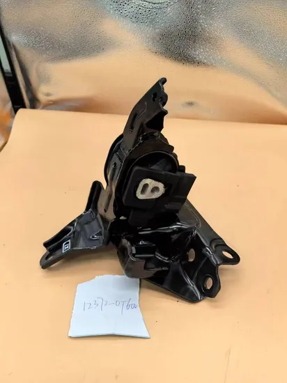 OEM Quality 19 Corolla Left Suspension 12372-0t600 1272-0t620 12372-0t670