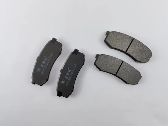 Hot Selling High Quality Ceramic Semi-Metallic Car Parts Disc Brake Pads for Toyot Land Cruiser Prado (D606/04465/04466) Rear Axle Auto Spare Part Manufacture