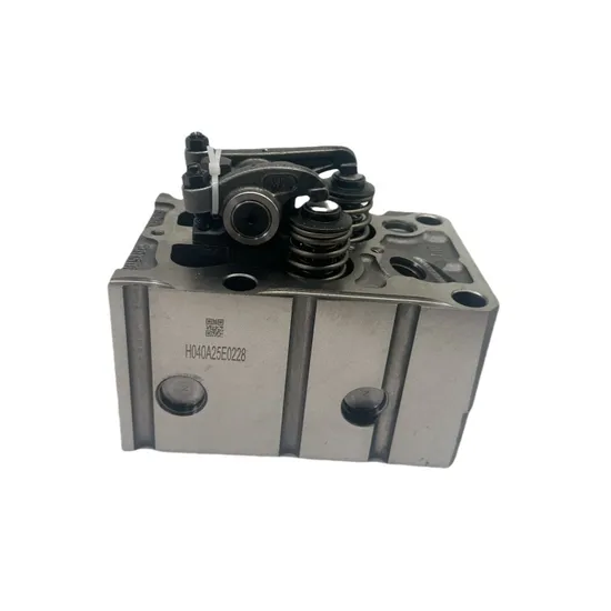 Sinotruk HOWO A7 T7 T5g Weichai Diesel Engine Parts Cylinder Head Assembly 612600040150r