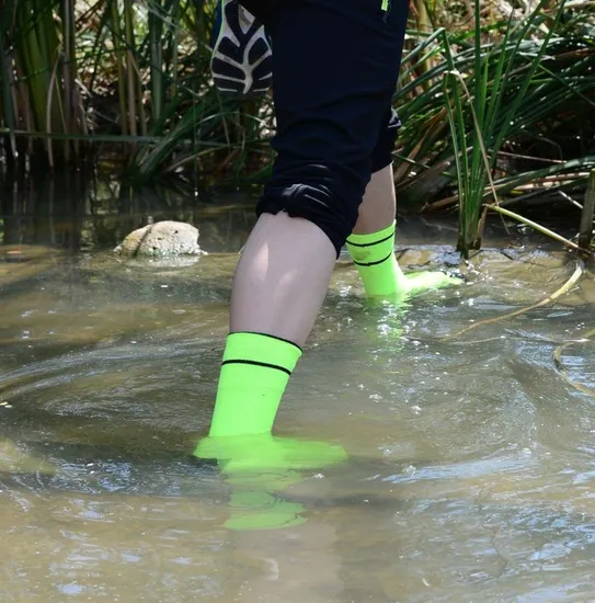 Nylon + Cotton + Waterproof Membrane Long Waterproof Socks for Outdoor Play