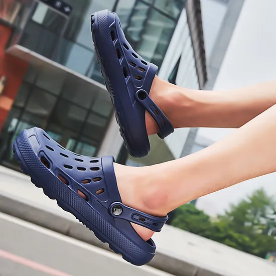 2025 Spring Leisure Home Simple Non-Slip Sandals Summer Outdoor EVA Lightweight Comfortable Women′s Garden Shoes