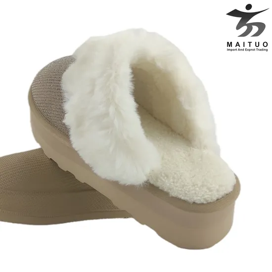 Warm and Cozy Women′s Fur Lined Winter Slippers