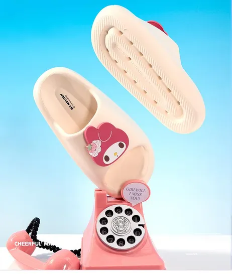 Ruunjoy Kawaii Hellokitty Women Summer House Shoes Ladies Cross Soft Outdoor Anti Slip and Lightweight Slippers Custom Promotion Gift