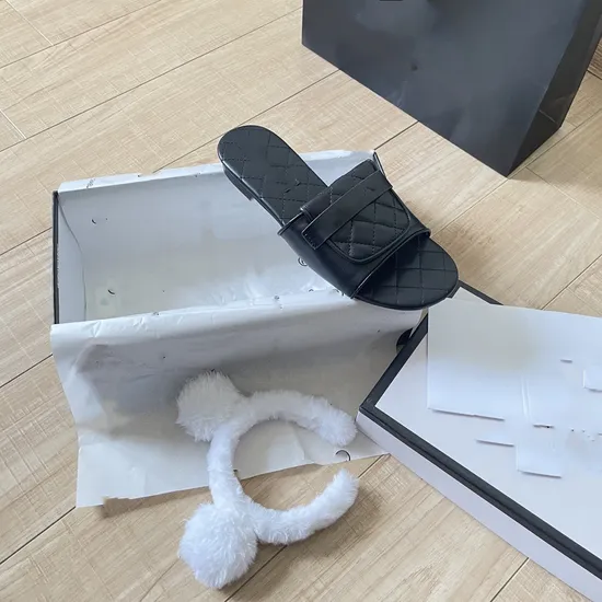 New Design Premium Quality Slipper Amenities Travel Kits Slipper