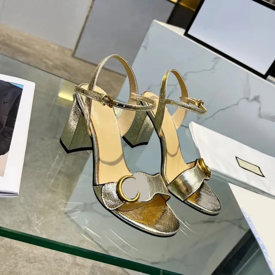 High Heel Sandals Gu Designer Women′s Leather Middle Horsebit Ankle Buckle Rubber