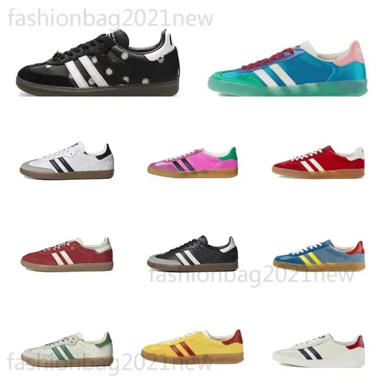 Designer Light Sneakers Jogging Shoes Running Women Men Flats Classic High Quality