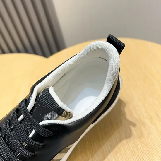 High Quality Brand Copy Fashion Luxury Replica Men and Women Sport Shoes