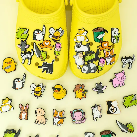 Designer Yellow Duck Black Panda Frog Cat Dog Wholesale Clogs Shoe Charm Hot Sale Custom Animal Shoelaces Sneakers Shoe Charm